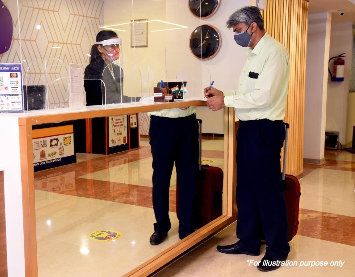 Spot On 42793 Hotel Gurukrupa Shirdi Buitenkant foto