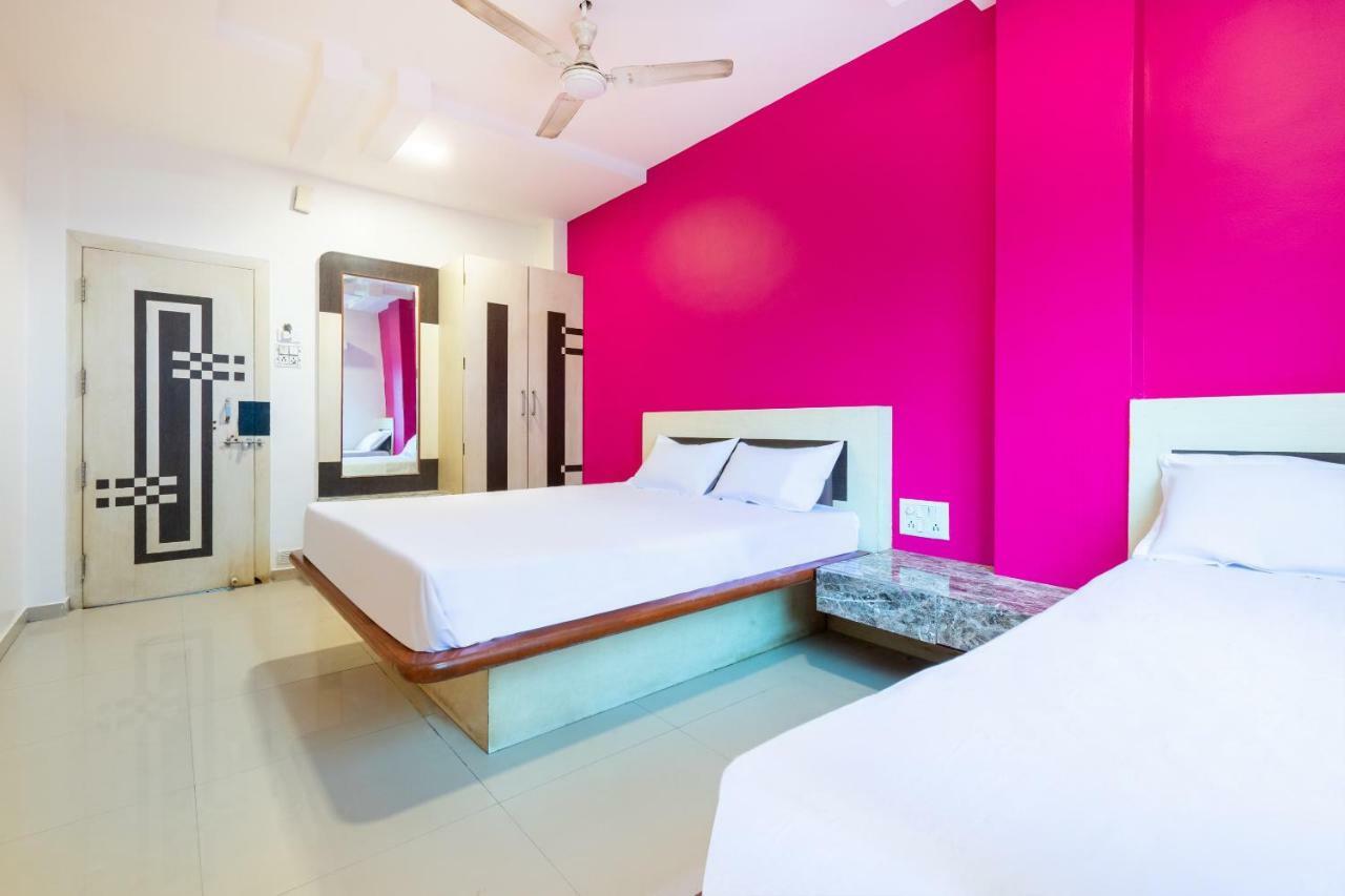 Spot On 42793 Hotel Gurukrupa Shirdi Buitenkant foto